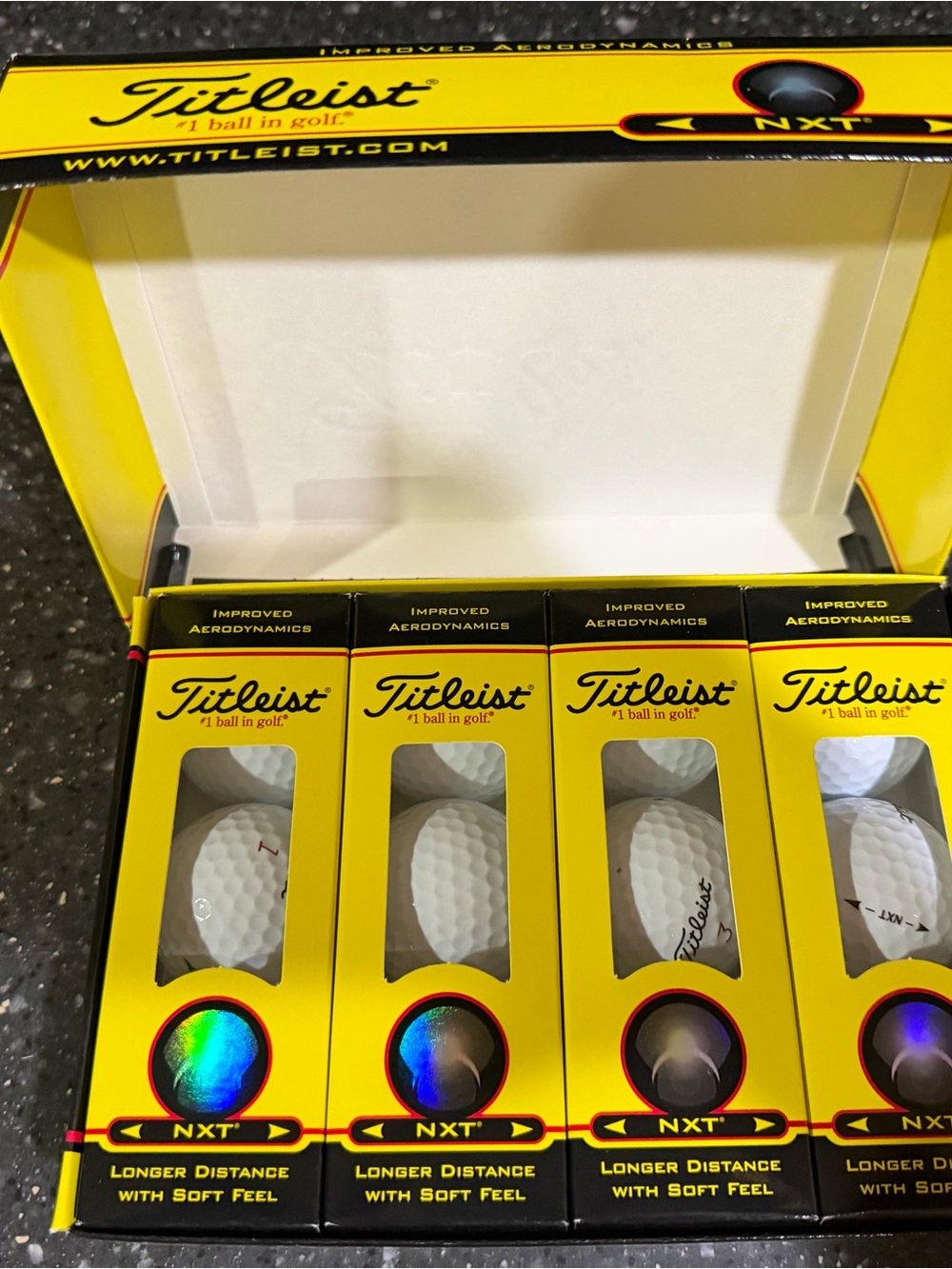 Titleist NXT Golf Balls 12 balls
